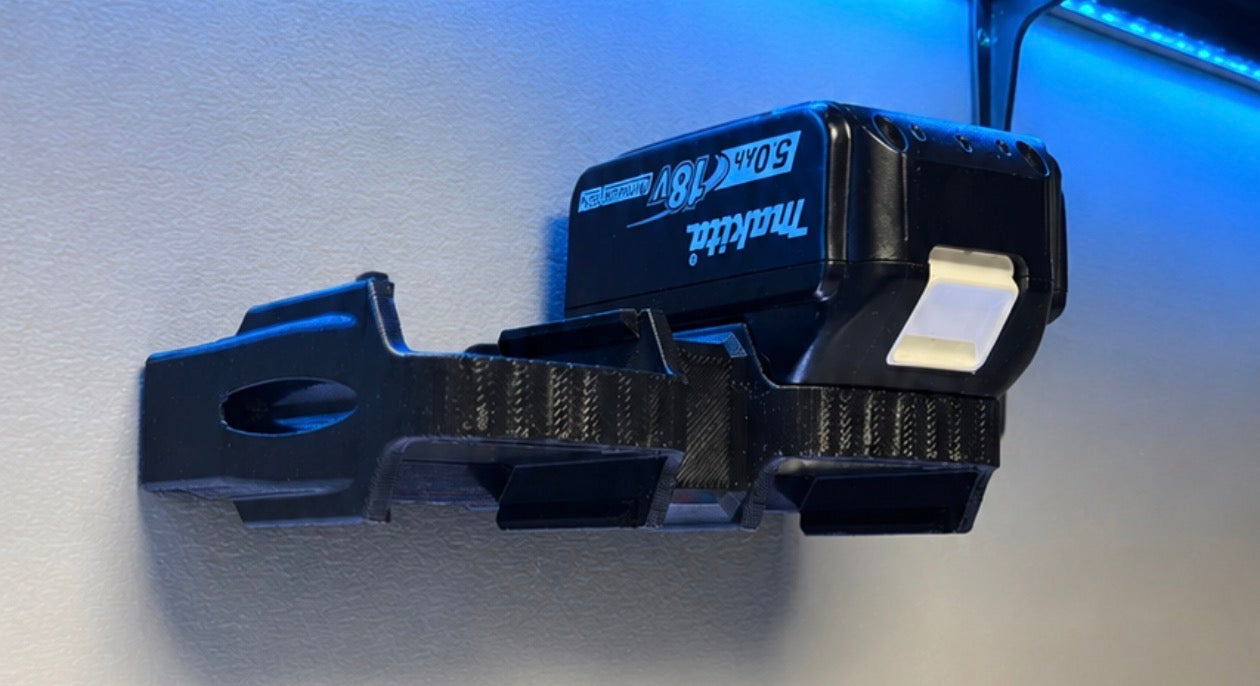 Wall mounted battery assortment for 18V Makita range