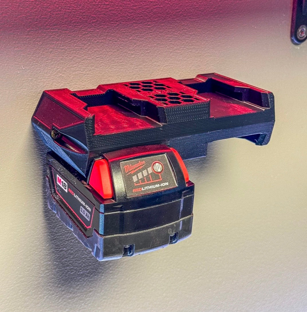 Milwaukee 18V battery storage for up to 4 batteries
